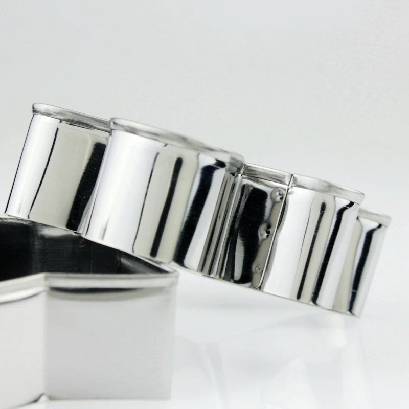 4pcs/Set Stainless Steel Cookies Cutter Gingerbread Man Heart Star Flower Fondant Biscuit Mould Bakery Tools