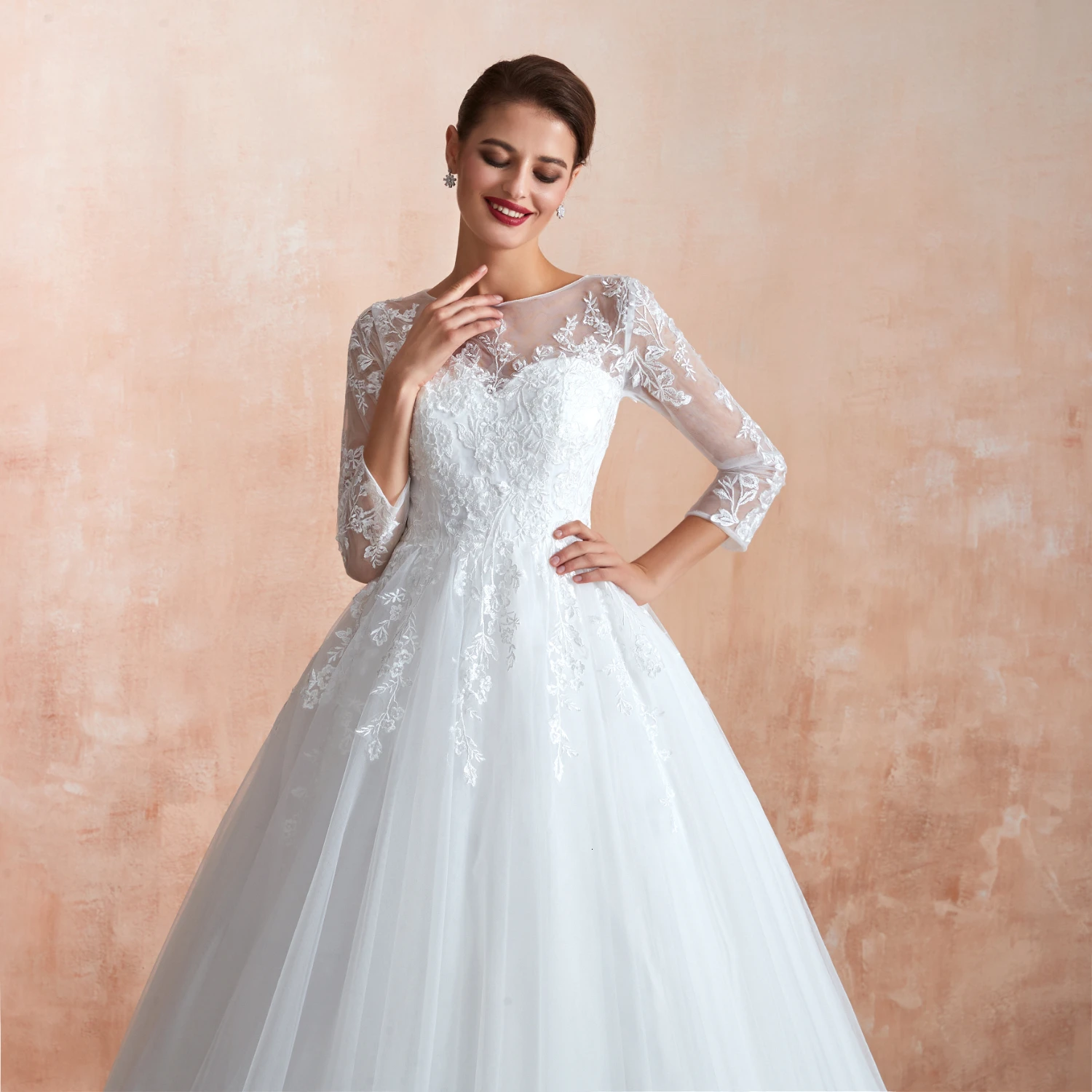 Vivian's Bridal Новое кружевное свадебное платье трапециевидной формы с аппликацией винтажное свадебное платье на пуговицах сзади со шлейфом