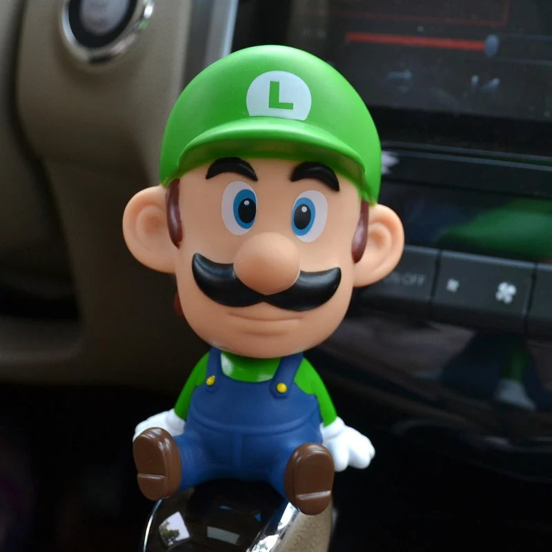 Luigi Забавный Супер Марио Bros кукольный автомобиль голова дрожащая игрушка модель милая машина украшения авто украшение интерьера Аксессуары детский подарок - Название цвета: Luigi