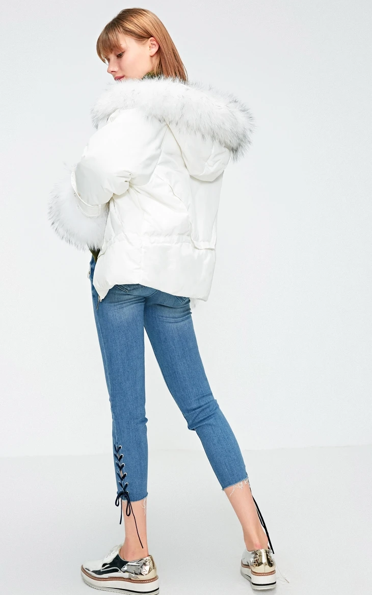Vero Moda женский короткий пуховик из меха енота с капюшоном и кулиской | 318423523
