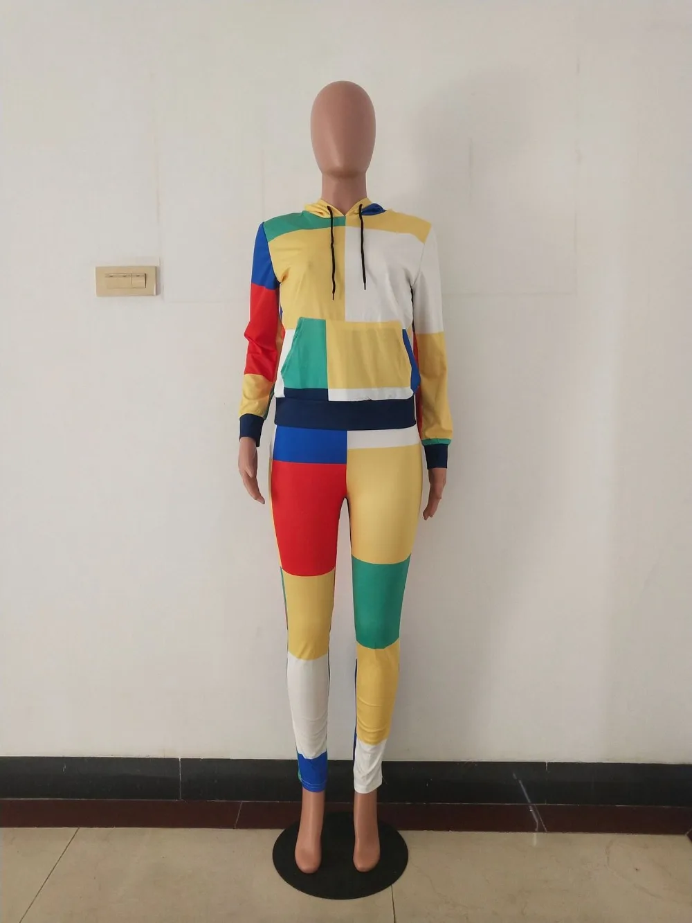 14731726243_728307966