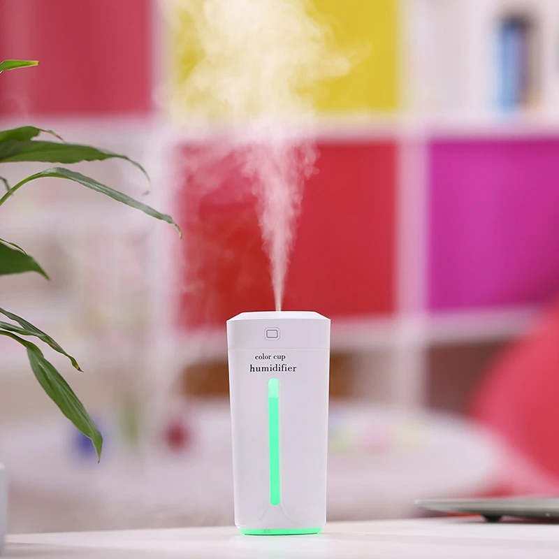 

Mini Air Humidifier 230Ml Car Aroma Diffuser USB Ultrasonic Humidifier 7 Color LED Light