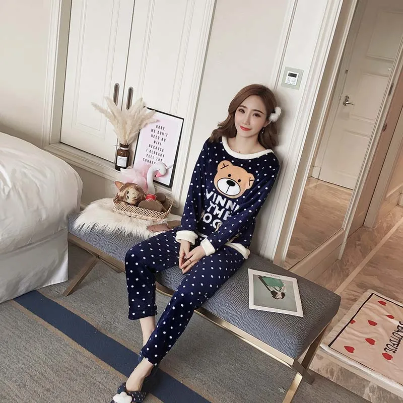 Корейская фланелевая теплая Пижама для женщин, домашний костюм с длинным рукавом, Дамская одежда для сна, бархатный пижамный комплект с рисунком, толстая женская пижама