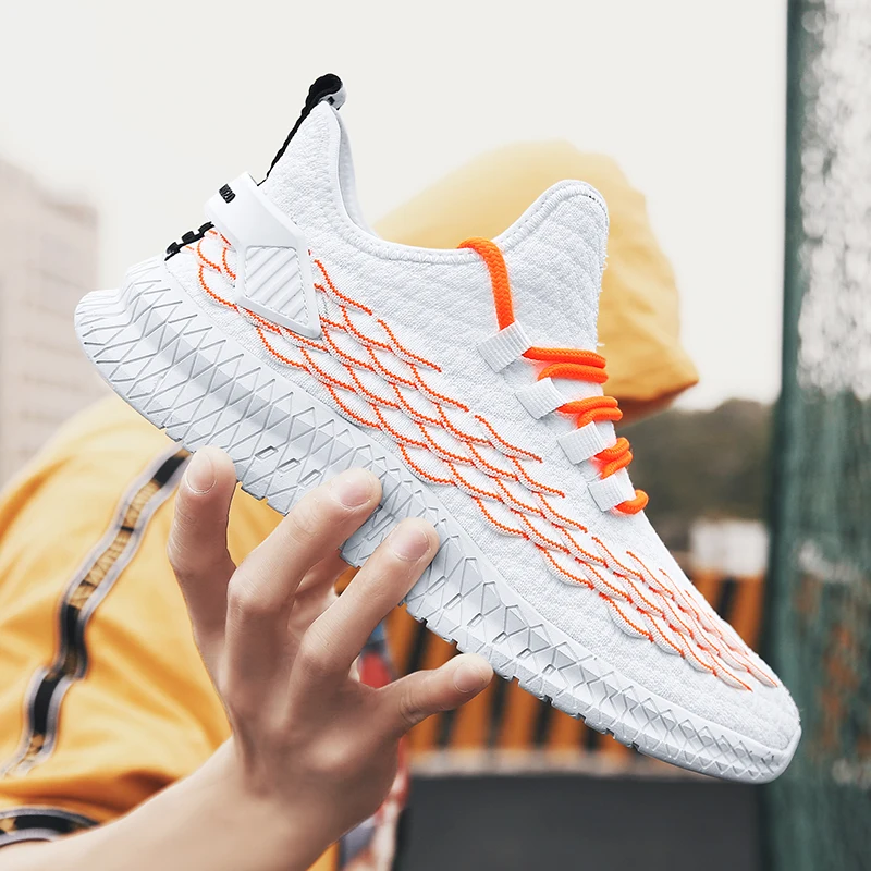 

2019 Summer Fashion Official Original Yeezys Air 350 Boost V2 Men Running Sport Shoes Slip on Casual Sneakers