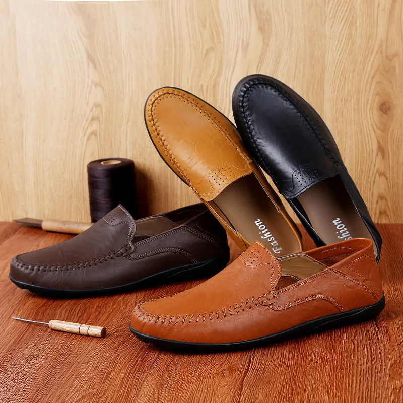 

2019 New style men leather shoes summer bean large size 37-47 men's fashion casual overshoes lazy outdoor shoes