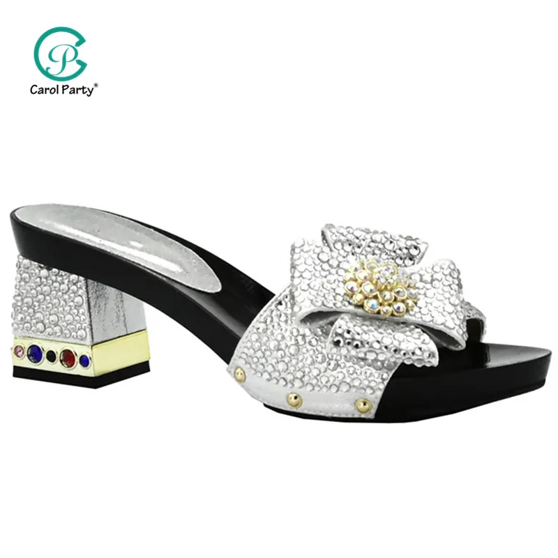 

Fashionable Nigerian Lady Shoes and Bag Sets in Silver Color Italian design Lady Shoes with Matching Bags for Royal Party