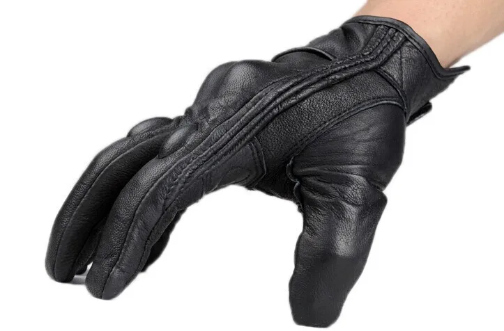 Unisex Leather Motorcycle Gloves with Carbon Protection - Winter Ready