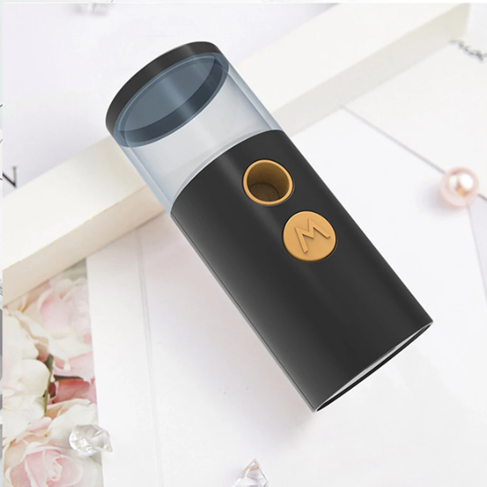 Nebulizer Water Replenishing Instrument Humidifier Face Sprayer Mini Lovely Fashion 2 Colors ABS Makeup Body Mist Health Beauty