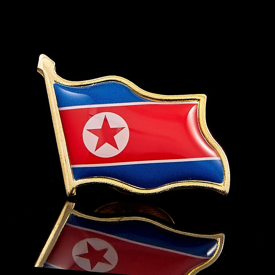 North Korea Lapel Pin Badge With White Star 0.75