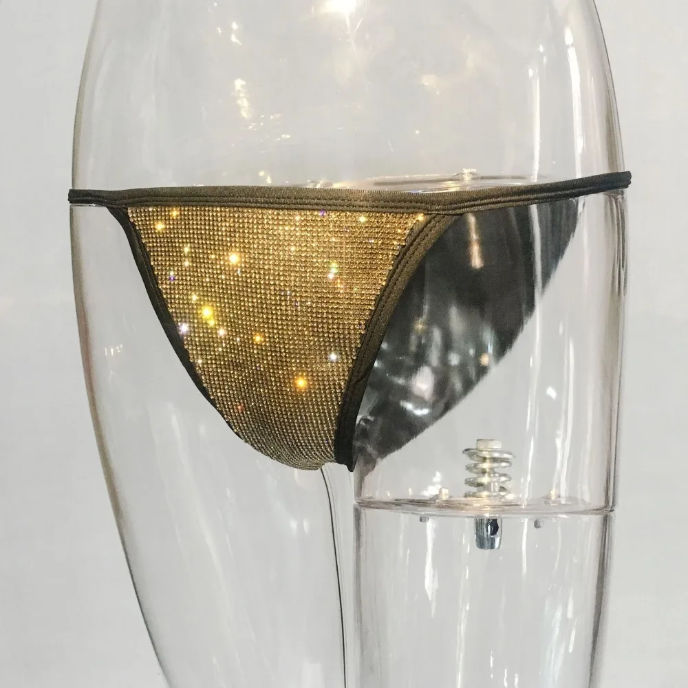 8563044994_1002674748