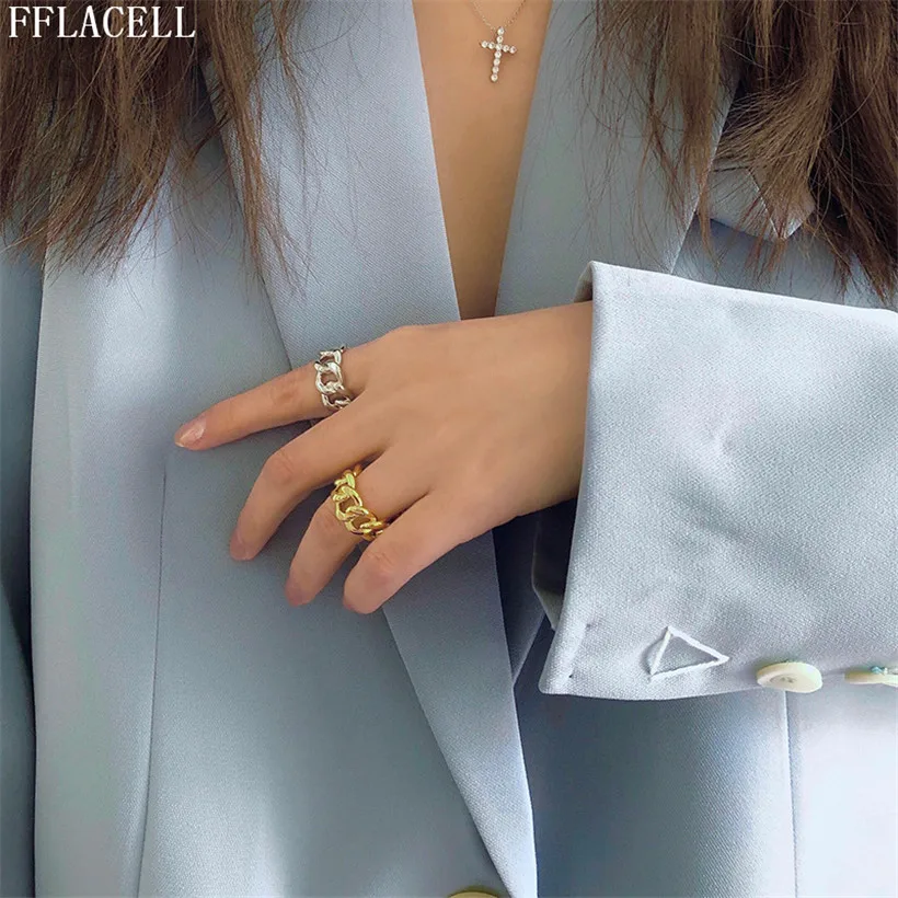 17139014355_758329867 (1)