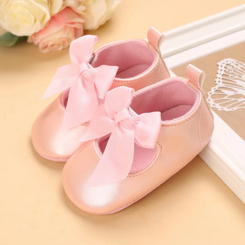 Newborns Fashion Solid Color Casual Shoes Princess Shoes Soft-soled Sneakers 0-18 Months Baby Bed Shoes Baby Walking Shoes