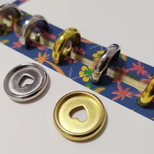 30 шт. блокнот в форме сердца с пластиковым кольцом-пряжкой, подходит для блокнота в форме гриба с пустотелыми листьями и кнопкой с надписью Love Disc