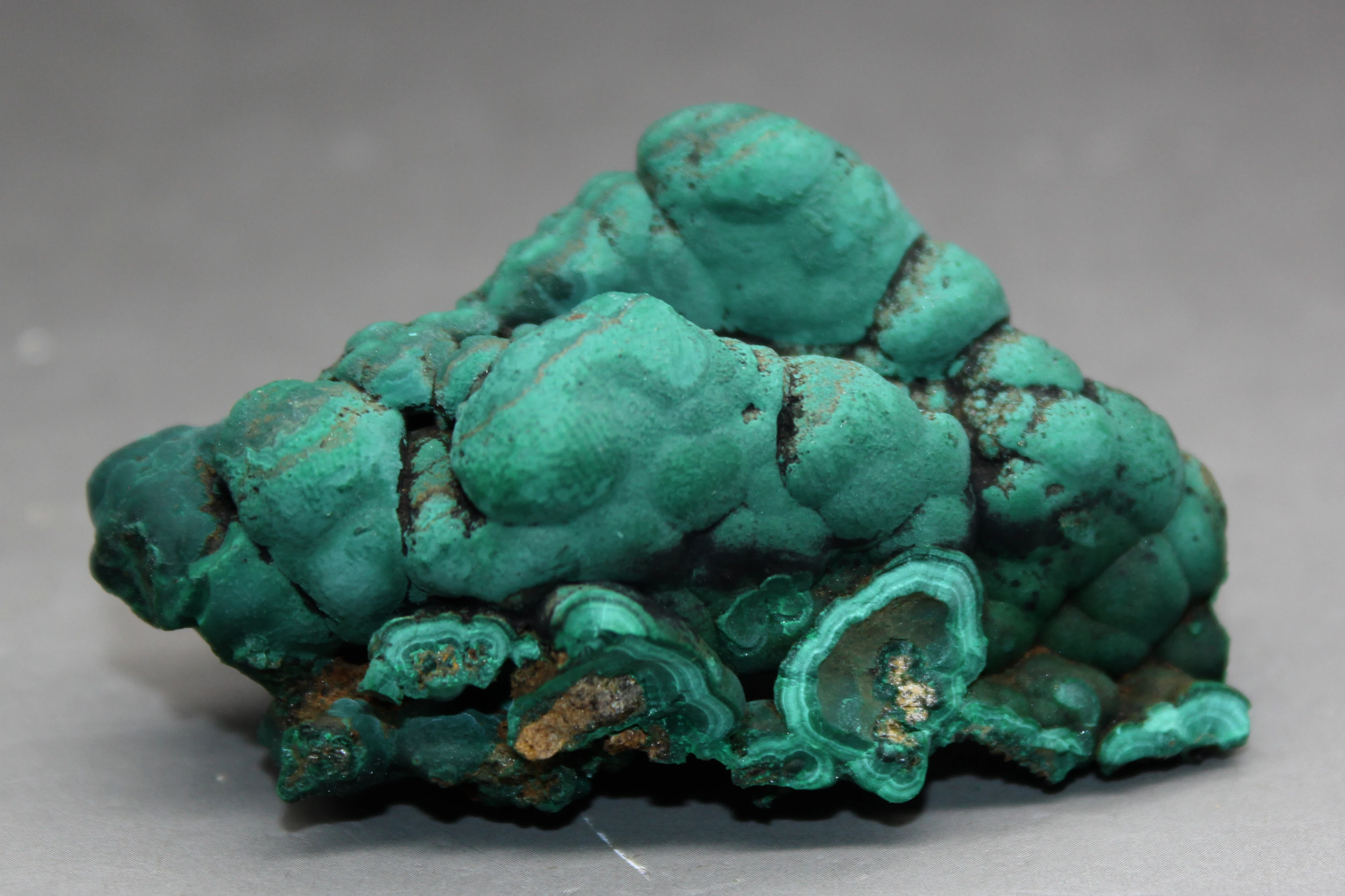 

49g Natural rare malachite mineral specimen green stone crystal teaching specimen collection