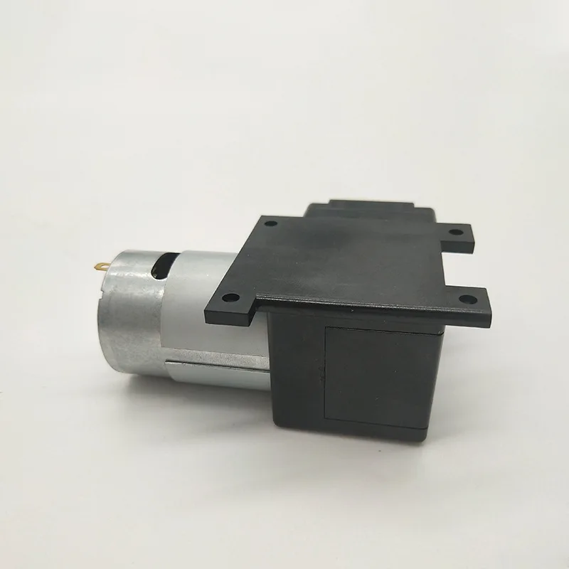 11553948540_950125655