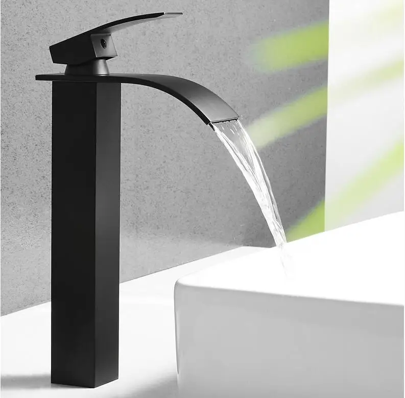 bacia de água quente e fria torneira