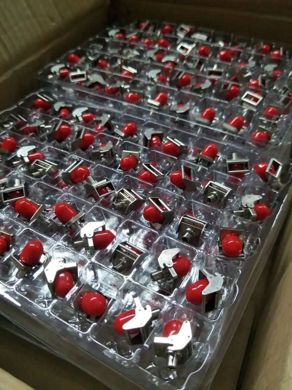 HTB1V0cPaErrK1RkSne1q6ArVVXan