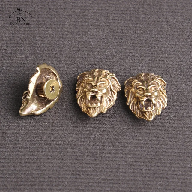 Introducing the 1PCS Brass Lion Head Decorative Buckle: Retro Fashion for Your Wallet, Bag, or Belt!