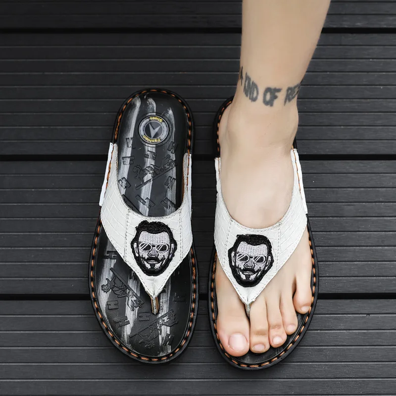 

Autumn Trend Versitile Fashion Korean-style Leisure Slippers Cool Pattern Sunglasses Uncle Flip-flops Men's Sandals