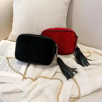 

Fashion Velvet Shoulder Bag Women Solid Tassels Crossbody Bags Ladies Comfortable Chain Messenger Satchel Handbags 19x13x6cm