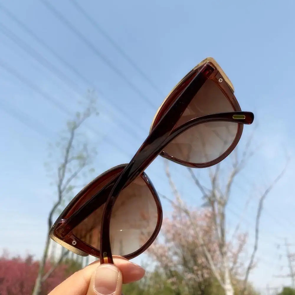

Nauq 2020 Women Retro Cat Eye Sunglasses brand designer Personality Ins Plastic Frame Glasses Leopard Color Female Sun Glasses