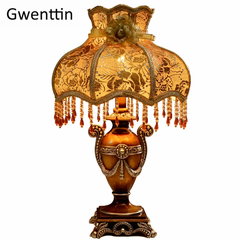 Vintage Luxury Led Table Lamps Nordic Fabric Lampshade Resin Stand Desk Light for Bedroom Bedside Home Deocr Fixtures Luminaire