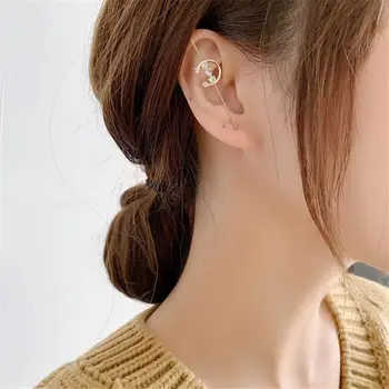 

New Fashion Zircon Earbone Clip Type Earrings Individual Design One Character Diagonal Line Encircling Auricle Earrings Jewelry