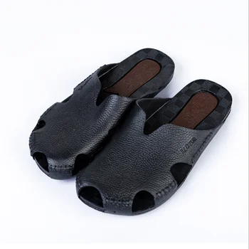 

Summer Men's Beach Sandals Garden Shoes Outdoor Leisure Slippers Breathable Non-slip Flip-flops