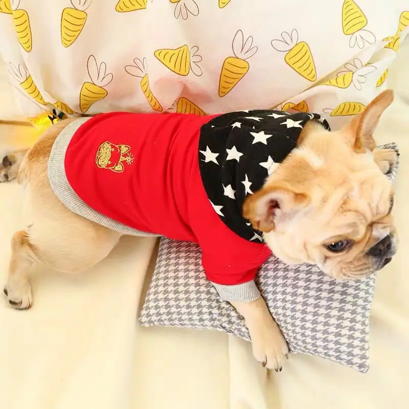 

Method Bulldog Pet Clothing Pug Corgi Bully Dog Spring And Autumn Embroidered Gold Labeled Star Hat Hoodie Dog Clothes