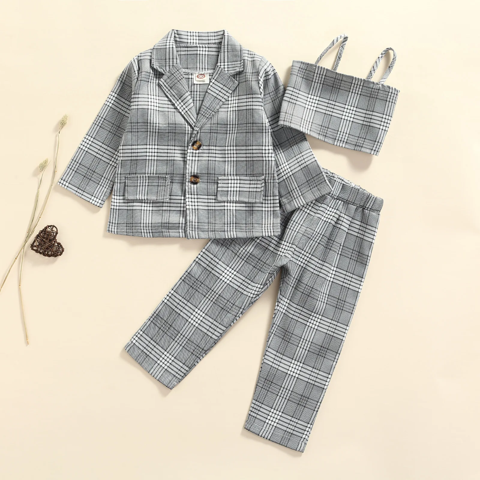 

Fashion Girls Plaid Blazer Suits Kids Long Sleeve Lapel Neck Coat+Sleeveless Cropped Tops+Long Pants 3pcs Outfits Spring Fall