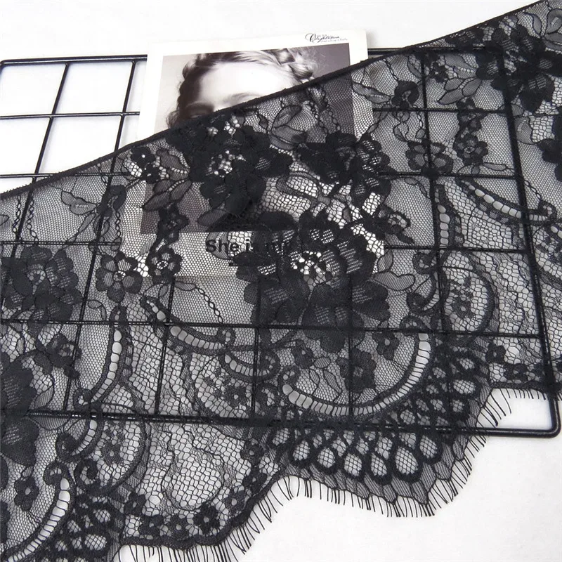 9390760051_921533688