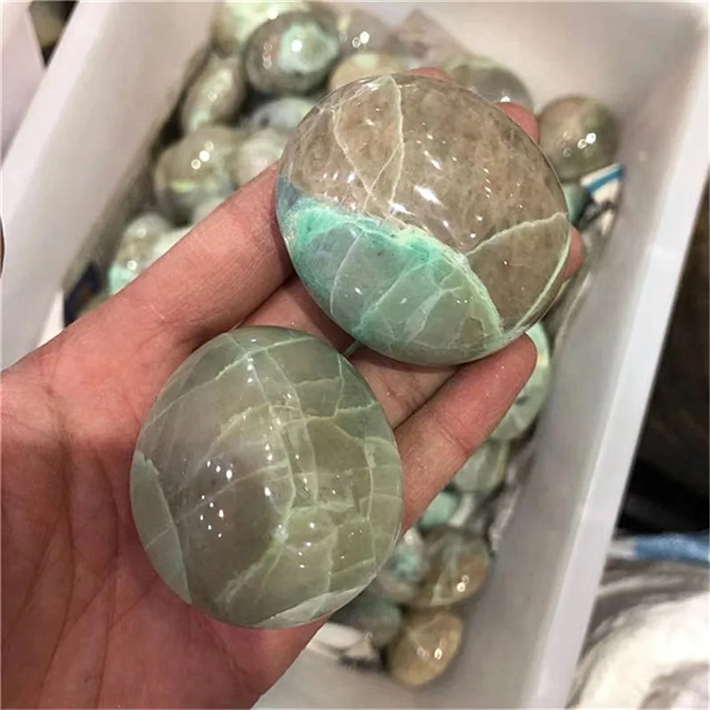 Natural Quartz green moonstone palm Crystals Healing Stones For feng shui 5