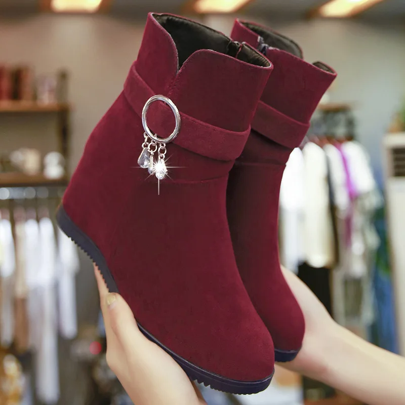 

Tube Boots Autumn And Winter Side Zipper Slanted Heel Waterproof Platform Elevator Man-made Diamond INS Warm Anti-slip Martin Bo