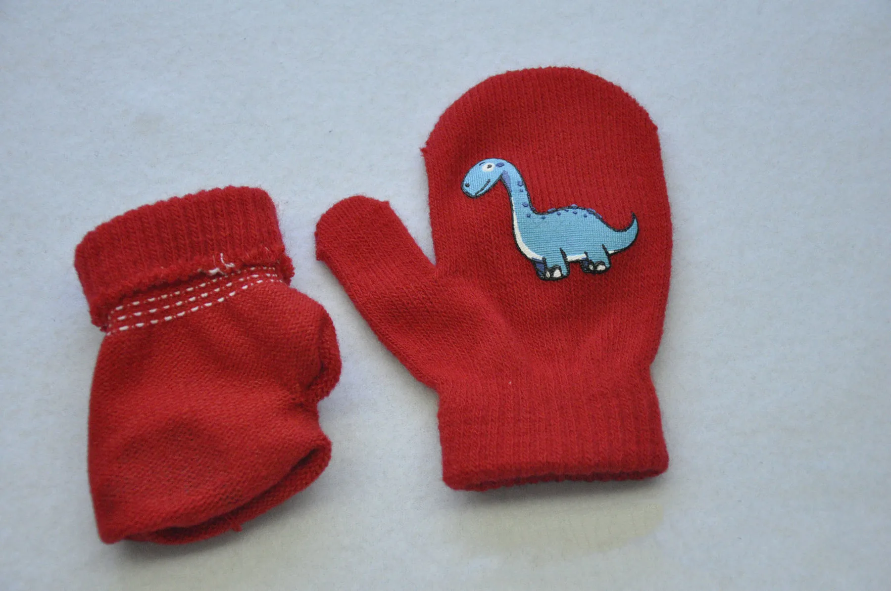 Children's Finger Toothbrush 1 Pair Cartoon Anti-grasping Warm Gloves Protection Baby Mitten Cute Unisex Girls Boy Cute Kawaii Dinosaur Newborn Love Face pacifier for baby