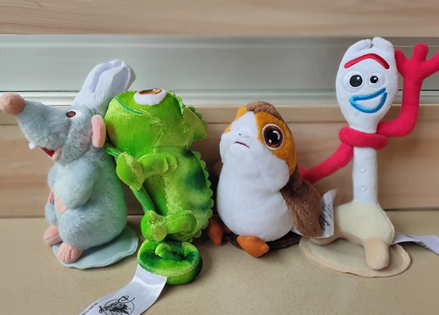 Disney Parks Tangled Pascal Shoulder 
