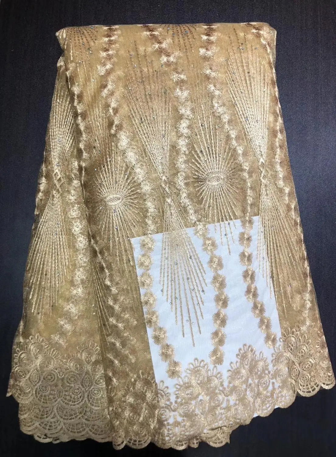 Высокое качество африканская кружевная ткань вышитое кружево в нигерийском стиле ткань для свадьбы французский Тюль кружевная ткань цветок с бисером