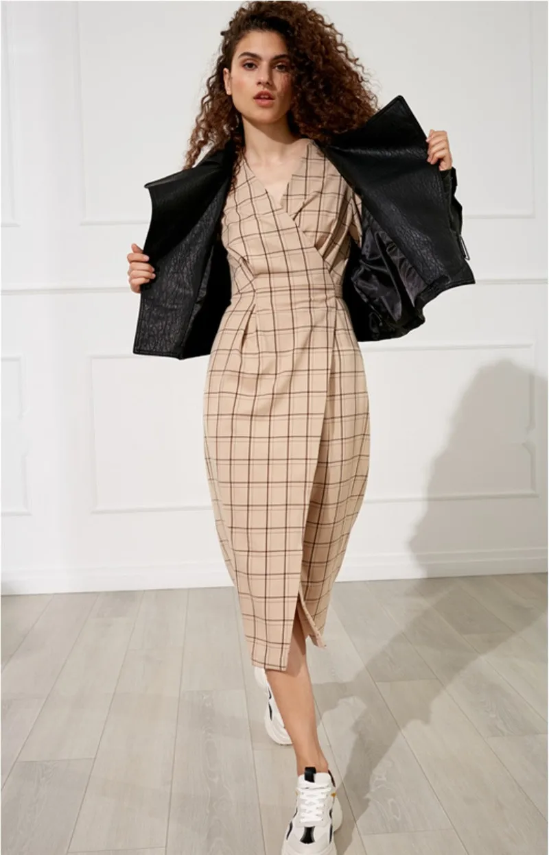 11911788661_1497812715