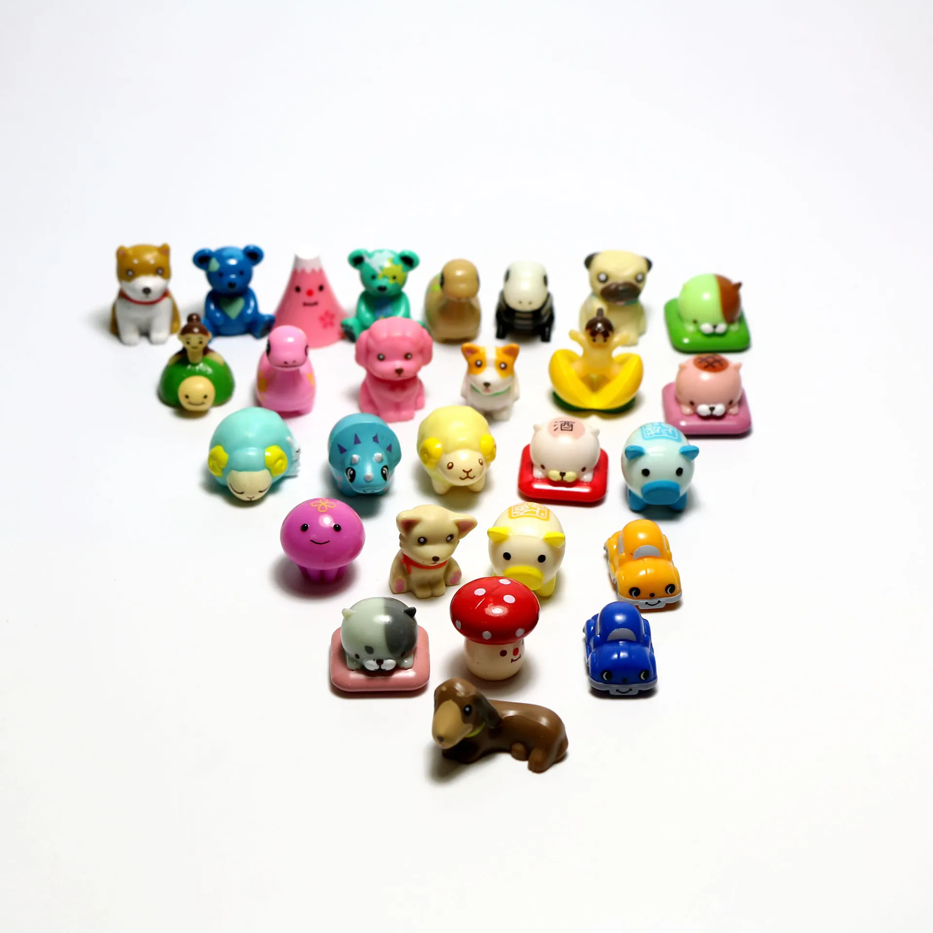 

Cross Border Japan Candy Toy 3D Micro Landscape Animal Fruit Baking Cake Decoration Capsule Toy Doll