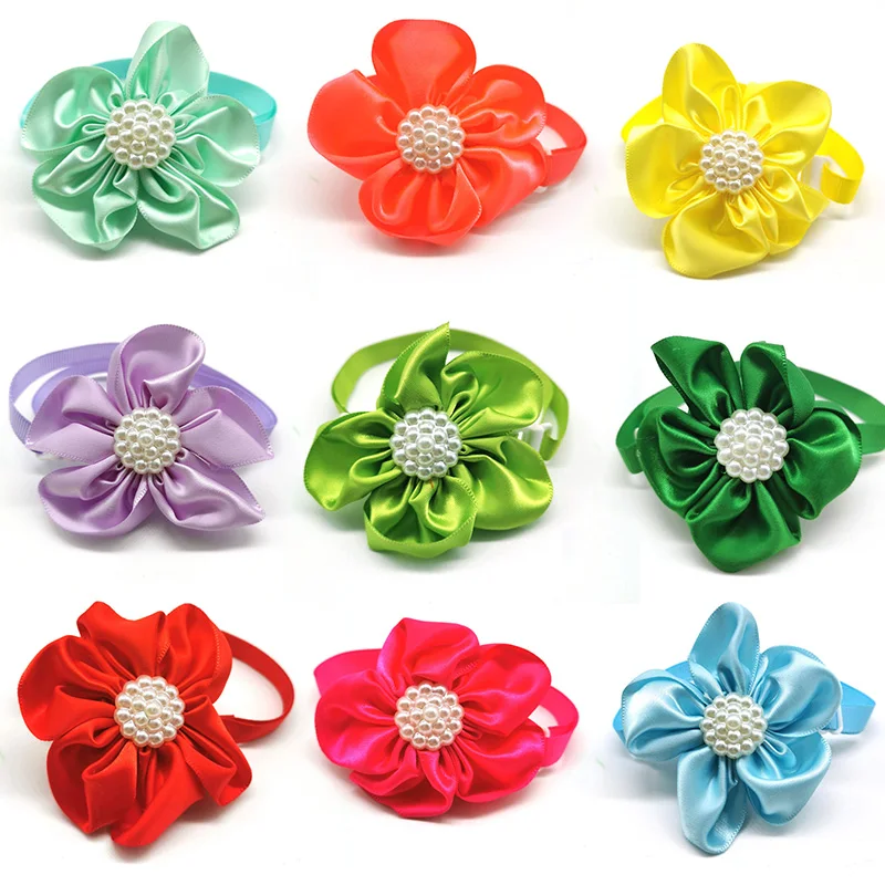 

30/50pcs Pearl Flower Pet Dog Bowties Accessories Pet Neckties Flower Bows for Middle Small Dog Puppy Grooming Supplies