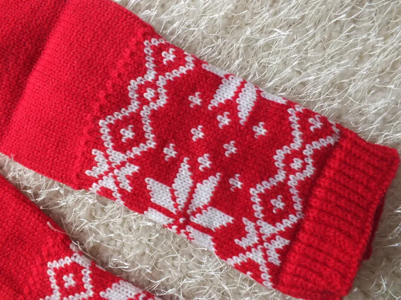 2711265936_2075407418