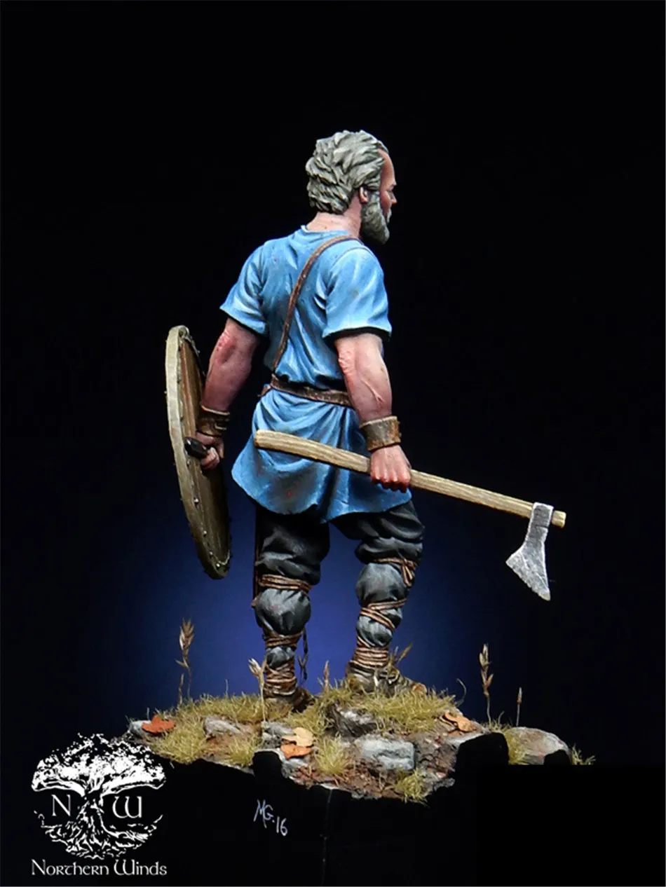 Unassembled No colour Uncoated 1/32 5.4 mm Viking Warrior Resin kit Figure 