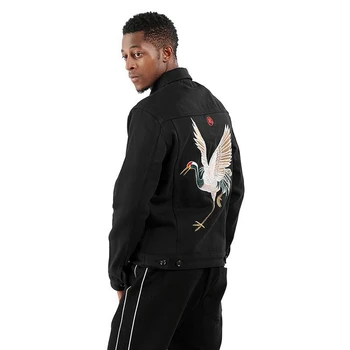 

Embroidery Japanese Red-Crowned Crane Black Denim Jacket for Men Harajuku Streetwear Embroidered Jean Jacket Plus Size