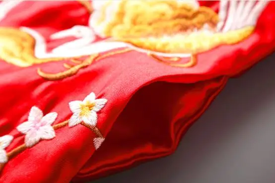 Китайский Красный год вышивка хлопок стеганая зимняя одежда Длинные куртки