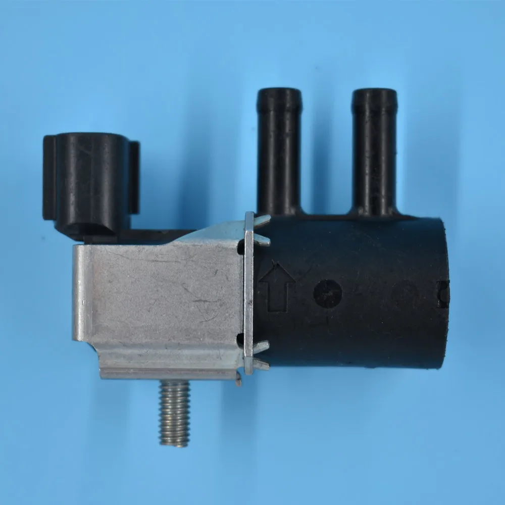 Vapor канистра продувочный клапан насоса для Nissan Infiniti K5T48574