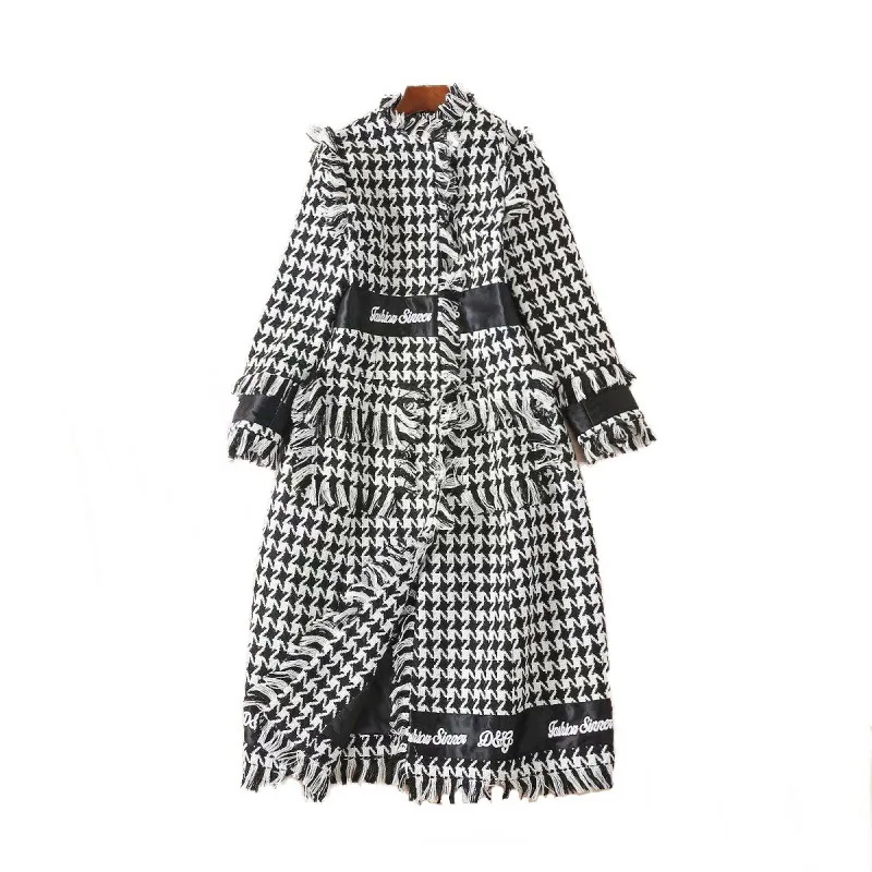 

New Designer Luxury Women Autumn Winter Wool Blend Coat O Neck Female England Style Fashion Plaid Mid Long Woolen Coat Outwear