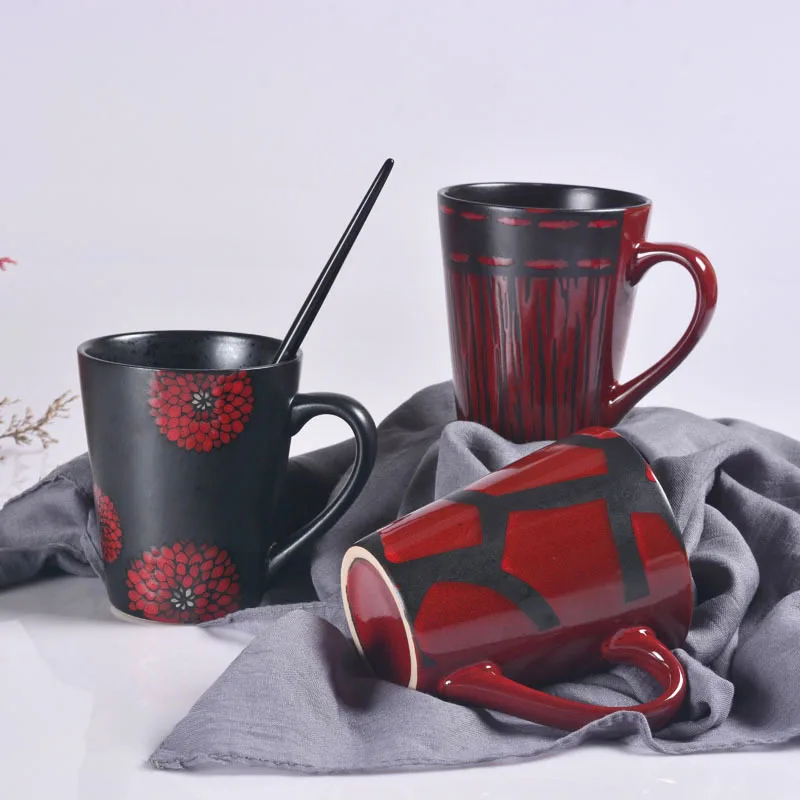 

Japanese-style Black Hand-painted Red Ceramic Mugs for Household Milk, Coffee, Tea Cups and Water Cups Are Retro