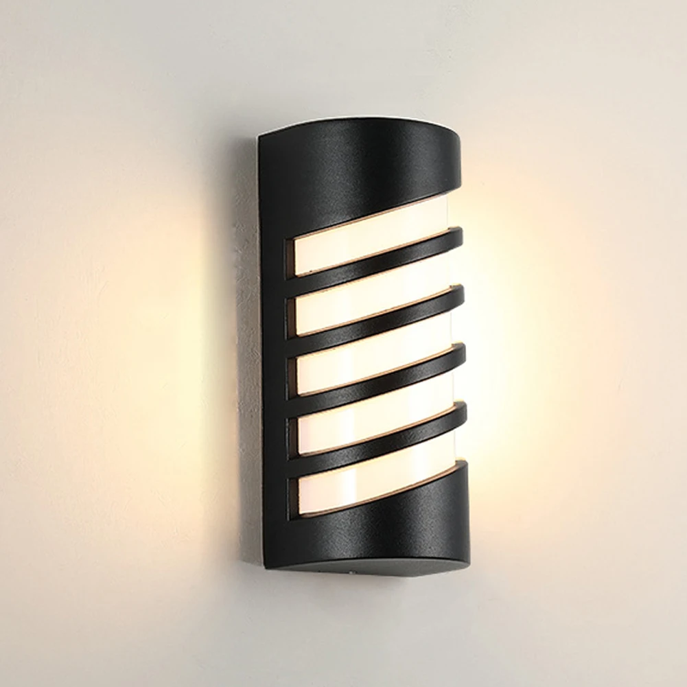 

Security Aluminum Led Outdoor Modern Motion Activated Waterproof With PIR Sensor Indoor Wall Light Courtyard Decoration Corridor