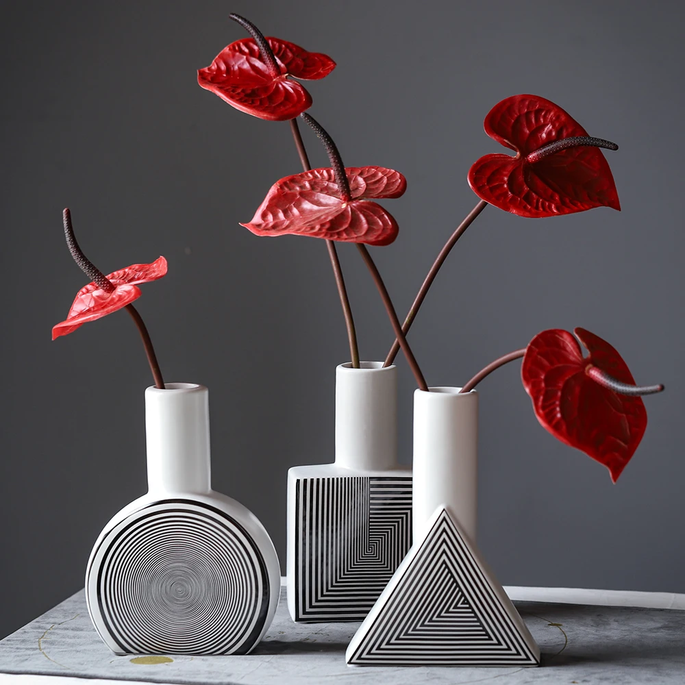 

Ceramic Vase Stripe Geometry Triangle Abstract Modern Home Decoration Accessories Flower Arrangement Black and White Flower Vase