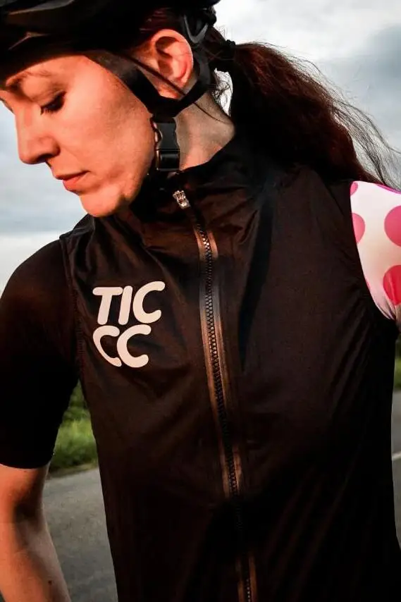 Ticcc женский ветрозащитный жилет для велоспорта черный розовый без рукавов одежда унисекс для шоссейного велоспорта топы Одежда для велоспорта жилет - Цвет: Розовый