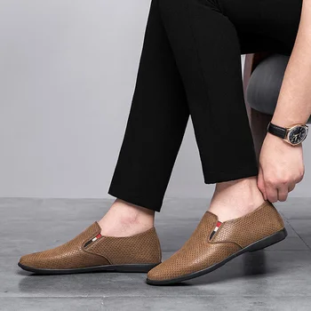 

Genuine Leather Shoes Men Casual Loafers Moccasins Comfortable High Quality Men Flats Breathable Driving Men Shoes